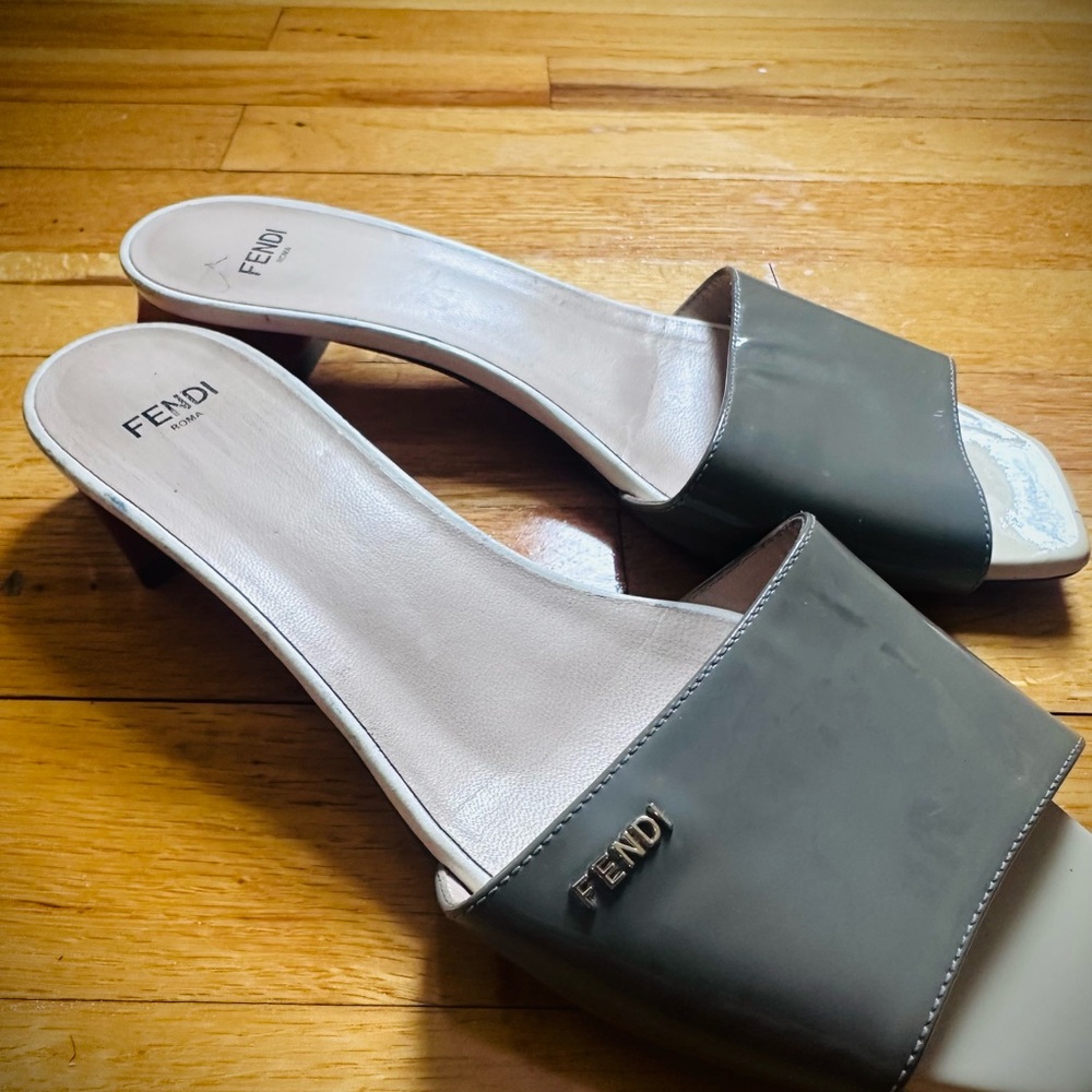 Fendi Taupe and orangePatent Leather Sandals with a funky vibe. - Picture 12 of 13